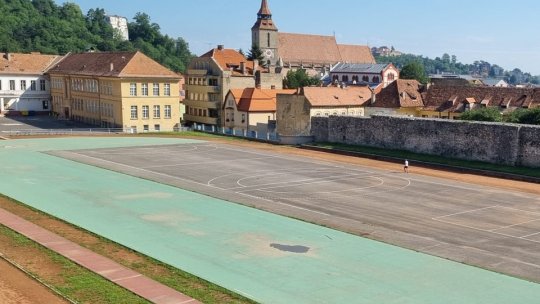 "Cupa de Toamnă Luca Brașov", în 4 noiembrie, pe terenul Sportiv al Colegiului Johannes Honterus