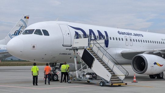 Dan Air amenință că va muta cursele de la Brașov la Bacău