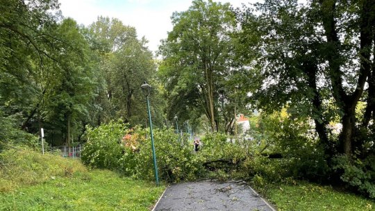 Brașovul, sub cod galben până la ora 14.00