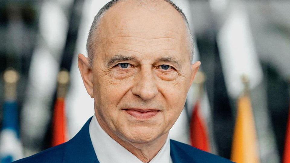 Secretarul General Adjunct al NATO, Mircea Geoană, în vizită la Brașov