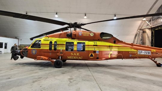 Primul elicopter BlackHawk, destinat gestionării situațiilor de urgență, a aterizat la sediul Inspectoratului General de Aviație al MAI