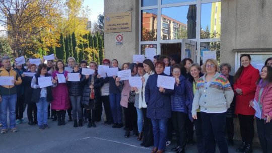 Protestele la CAS Brașov continuă până la soluționarea revendicărilor