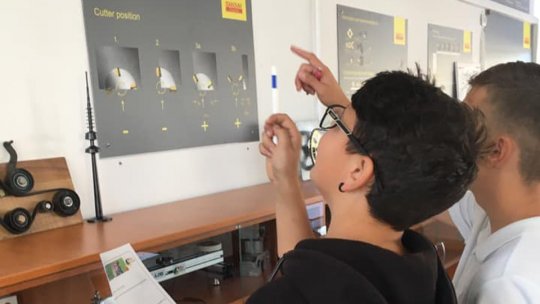 Brașovul, pe primul loc în ceea ce privește învățământul dual, cu cei mai mulți elevi înscriși