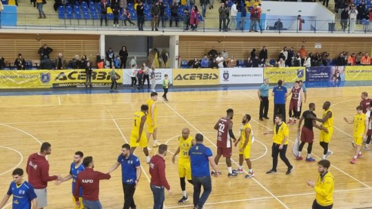 Baschet: Corona, victorie cu Rapid în Sala Sporturilor