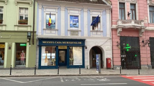 Expoziție aniversară la Casa Mureșenilor