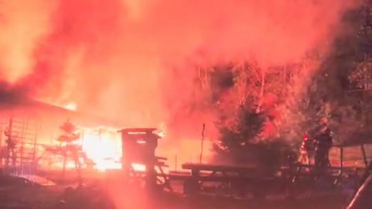 Incendiu la o pensiune în localitatea Râșnov