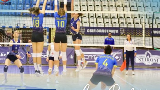 Echipa de volei feminin Corona Brașov a reușit calificarea în turul doi al Cupei României