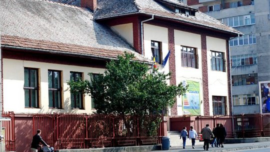 Ești absolvent al Colegiului Național de Informatică? Au început înscrierile pentru Gala Info 2024