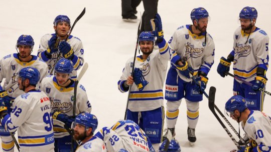 Hochei. Corona Brașov, victorie la scor cu Fenestela