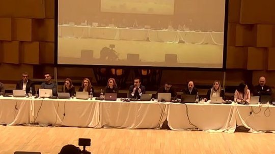 Dezbateri aprinse la ședința extraordinară de Consiliu Local pe tema sălii de sport de la Școala Nr. 2