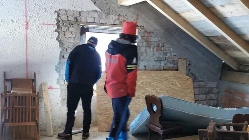 Bază și dispecerat Salvamont Zărnești, la Plaiul Foii