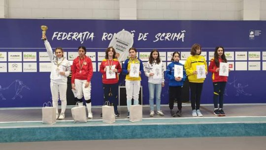 Floretiștii Coronei au participat, zilele acestea, la Cupa Aramis, la București