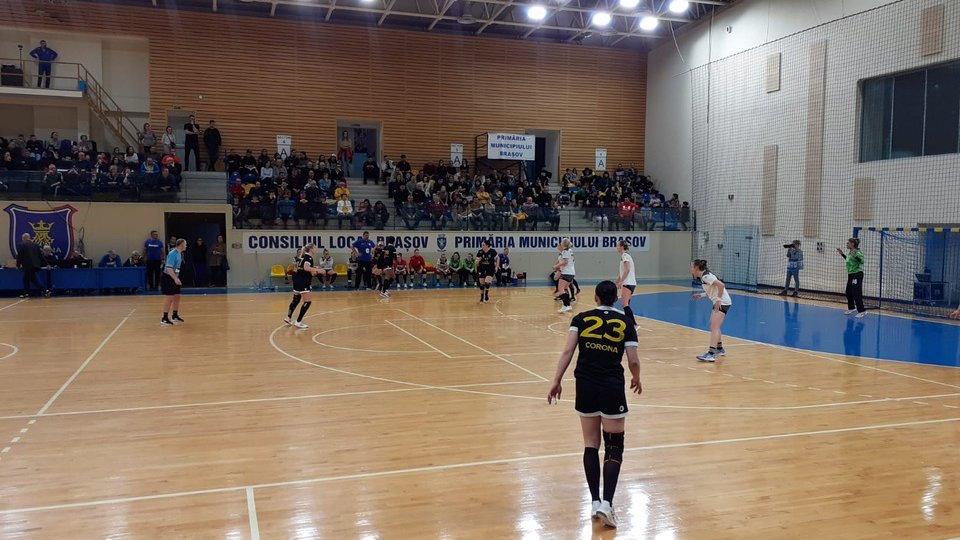 Echipa de handbal feminin Corona Brașov s-a calificat în sferturile de finală ale Cupei României