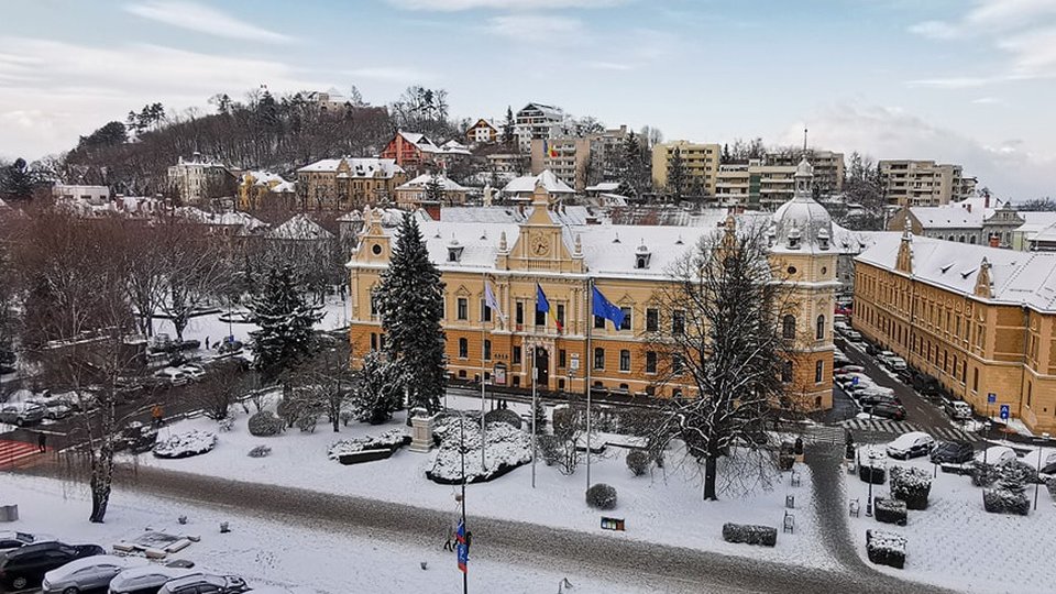 Cât a plătit Primăria avocatei care a reprezentat-o în procesul cu firma care se ocupă de parcări