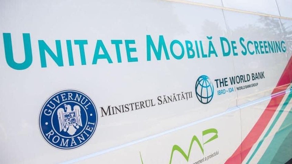 Caravana mobilă de screening pentru depistarea cancerului de col uterin a ajuns în județul Brașov