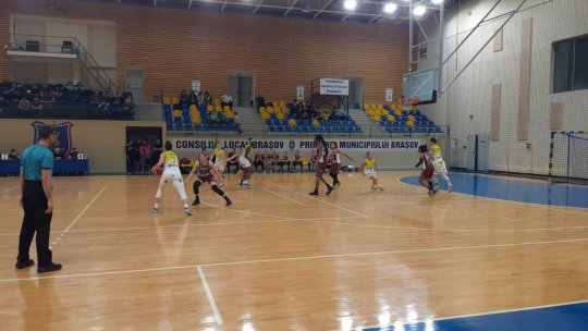 Olimpia CSU Braşov a pierdut primul meci din sfertul de finală din Liga Naţională de Baschet Feminin