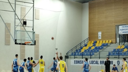 Echipa masculină de baschet Corona Brașov a obținut o nouă victorie clară în Liga I