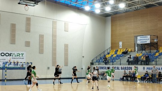 Handbalistele de la Corona Brașov s-au impus acasă