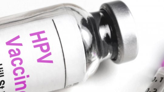 Vaccin împotriva HPV, compensat parțial pentru femeile între 18 și 45 de ani
