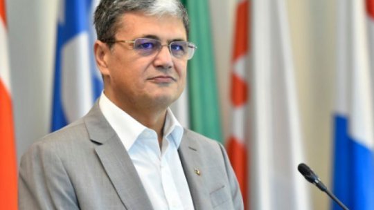 Cardurile pentru alimente şi mese calde au fost încărcate cu o nouă tranşă de 250 de lei