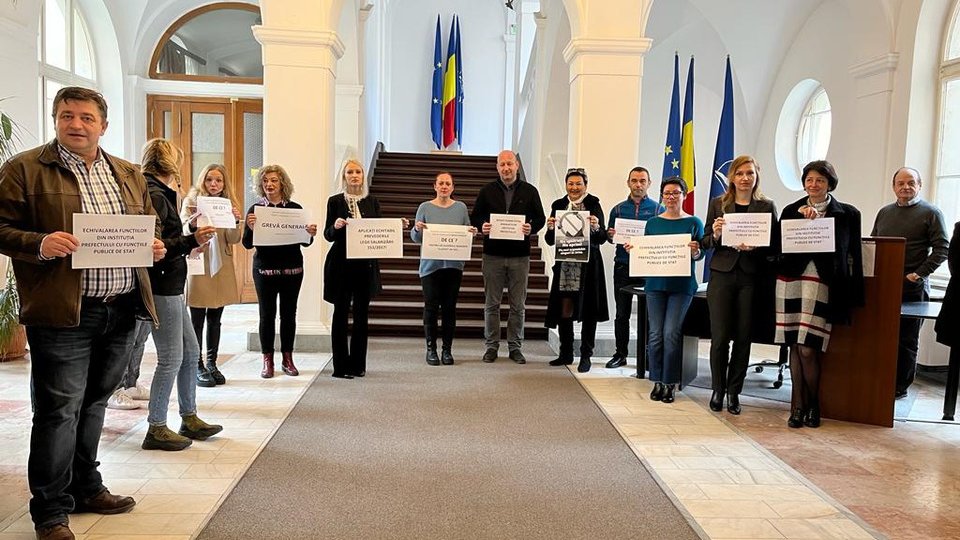A treia zi de grevă generală la Prefectura Brașov. Scrisoare deschisă către Ministerul Muncii