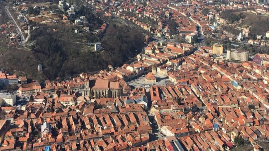 "Mirosuri toxice" în Brașov, dimineața și seara. Care este cauza?