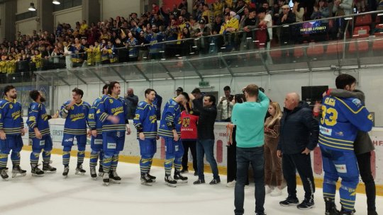 Echipa de hochei Corona Brașov își va păstra și sezonul viitor lotul de jucători