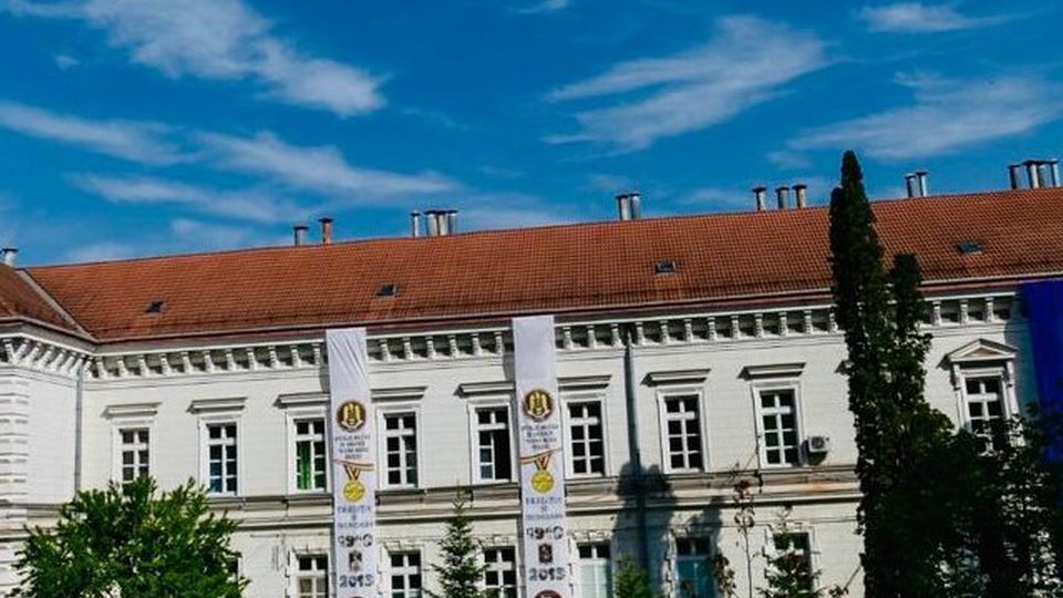 Bani pentru Spitalul Militar de Urgenţă "Regina Maria" din Braşov