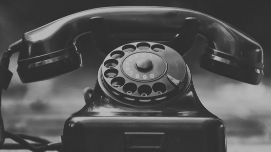 Mii de apeluri, înregistrate la call-center-ul anticorupţie