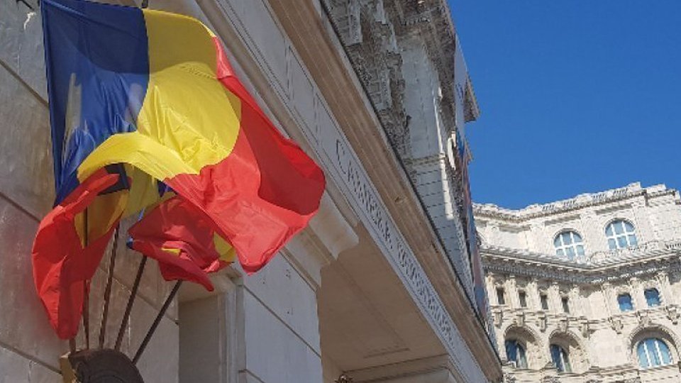 Comisia de învăţământ din Camera Deputaţilor reia dezbaterile asupra noilor legi ale educaţiei