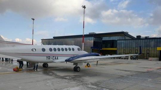 Aeronava Autorităţii Aeronautice a încheiat prima etapă de verificare a procedurilor de zbor la Aeroportul Brașov