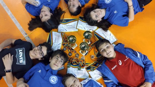 Kids Tâmpa, 3 medalii de aur și 5 de bronz la Cupa României la badminton