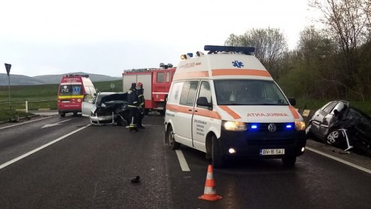 Accident pe DN13, la Rupea. Coliziune între două mașini