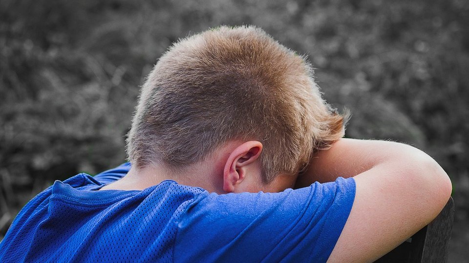 Aproape jumătate dintre copiii României se află în risc de sărăcie sau excluziune socială