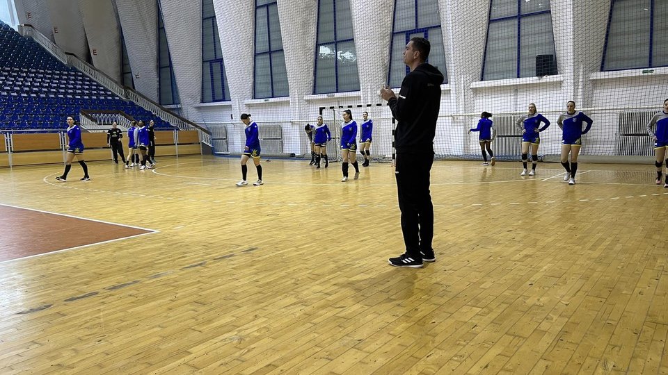 Victorie pentru Corona Brașov, la handbal feminin