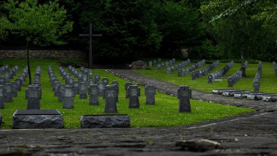 Bani pentru cimitirele și monumentele militare