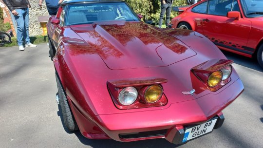 Retroparada bijuteriilor pe patru roți, la Brașov