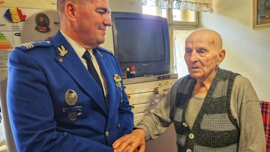 De Ziua Veteranilor, jandarmii brașoveni au fost în vizită la unul dintre ei