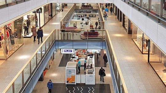 Viitorii comercianți de la Aeroportul Brașov sunt invitați la consultări