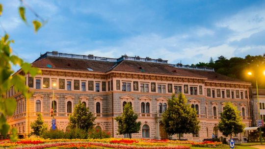 Comunitatea academică din Brașov, invitată să spună cum vrea să-și aleagă rectorul