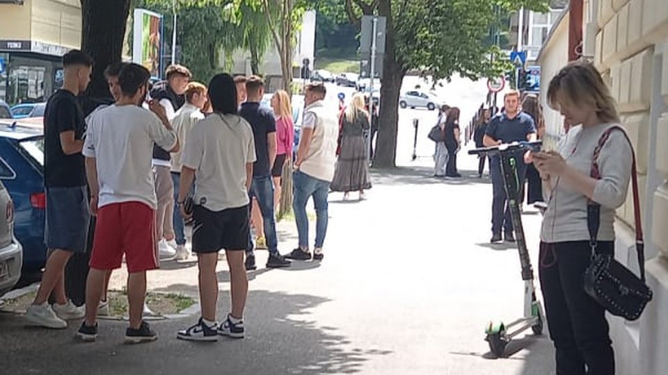 Școala în vremea grevei generale: unii fac ore, alții nu