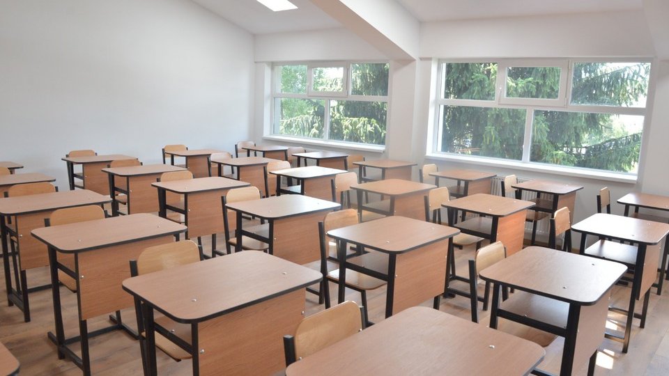 A doua zi de grevă generală în învăţământ