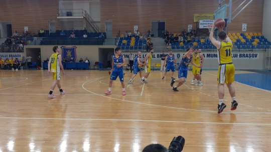 Corona Brașov a câștigat primul meci din turneul de promovare