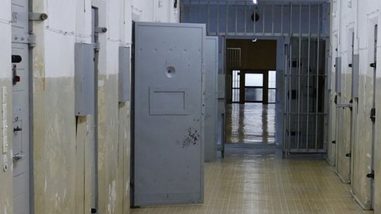 Polițiștii de penitenciare, în grevă japoneză