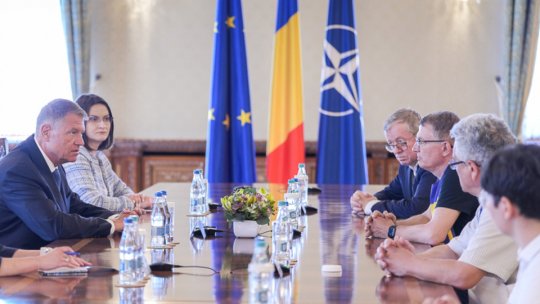 Profesorii continuă greva. Ce le-a promis Klaus Iohannis