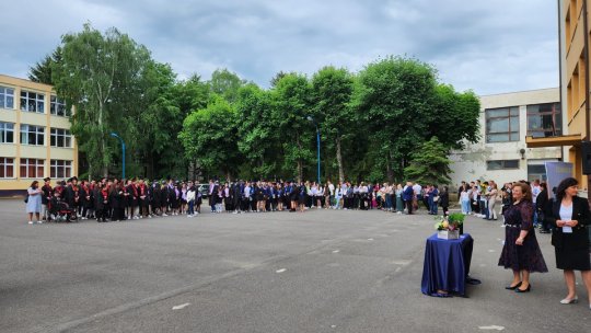 Festivități de absolvire, nu și de premiere pentru elevii brașoveni