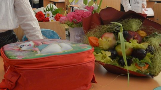 Zeci de cereri depuse în prima zi de înscriere la școlile din municipiu