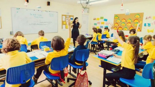 Încep evaluările elevilor claselor a II-a, a IV-a și a VI-a