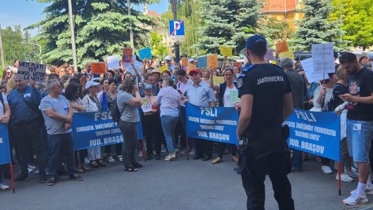 Greva angajaților din învățământ se suspendă