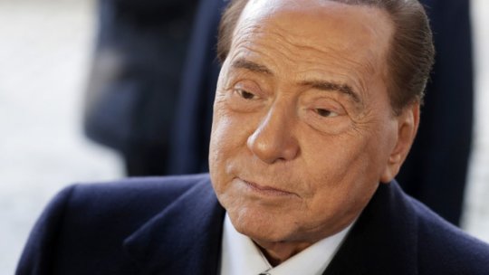 A murit fostul premier italian Silvio Berlusconi